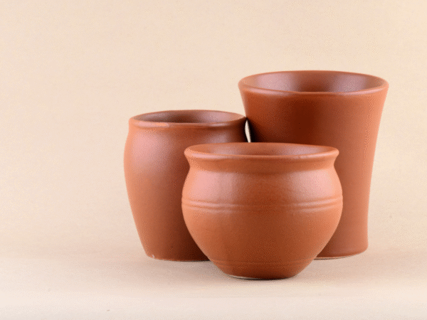 Classic Terracotta Textured Pots (Set of 3)