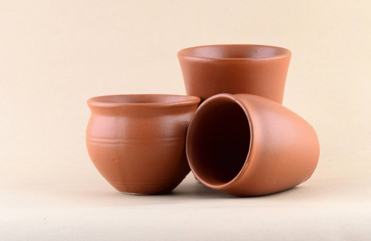 18 Classic Terracotta Textured Pots (Set of 3)