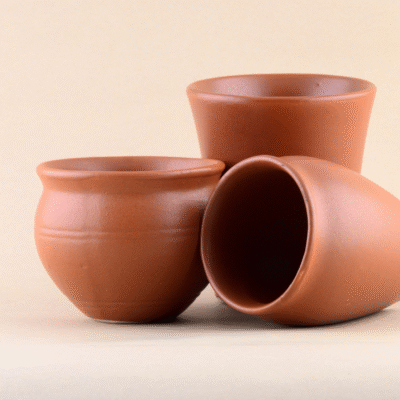 18 Classic Terracotta Textured Pots (Set of 3)