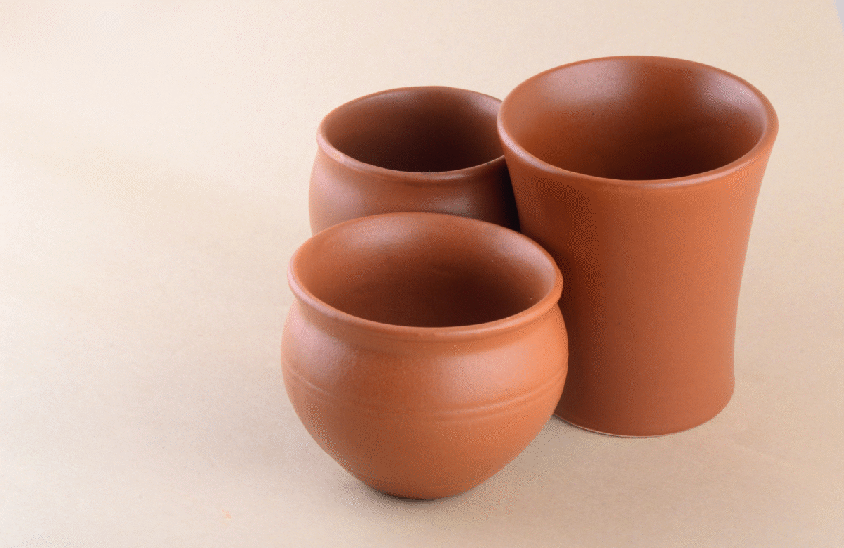 19 Classic Terracotta Textured Pots (Set of 3)