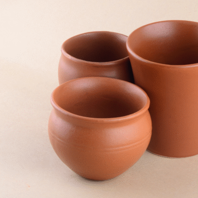 19 Classic Terracotta Textured Pots (Set of 3)
