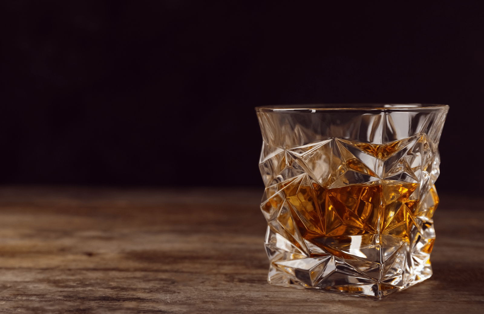 Geometric Facet Crystal Tumbler